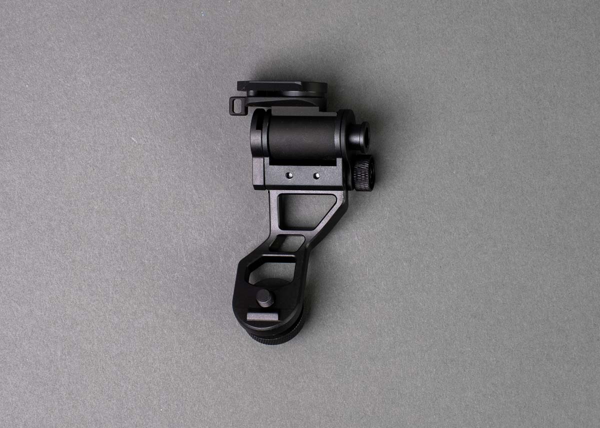 Dovetail J-arm for PVS-14